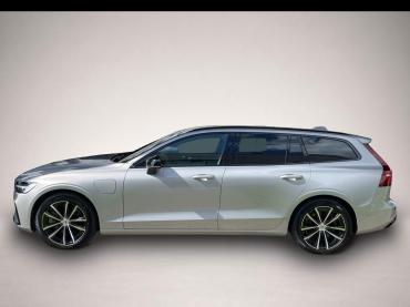Fahrzeug ansehen: Volvo V60 T8 Plus Dark Engine Plus Dark Recharge Volvo V60 T8 Plus Dark Engine Plus Dark Recharge