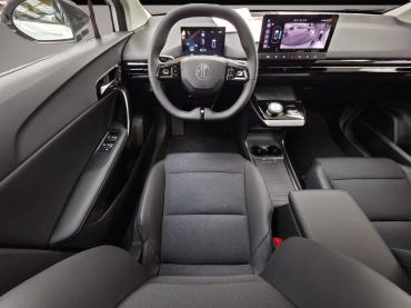 MG MG4 Luxury 64kWh el.Sitz 360°Kamera Navi SHZ * LHZ