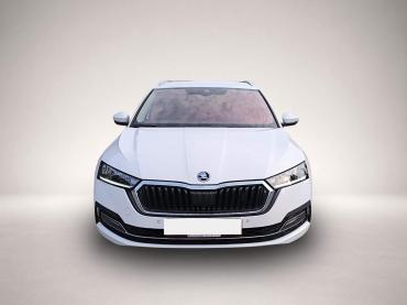 Fahrzeug ansehen: Skoda Octavia Combi 2.0 TDI DSG Style NAVI HEAD UP RFK Skoda Octavia Combi 2.0 TDI DSG Style NAVI HEAD UP RFK