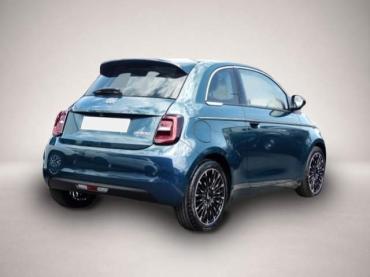 Fiat 500 Hybrid 48 kW La Prima Navi LED Apple CarPlay