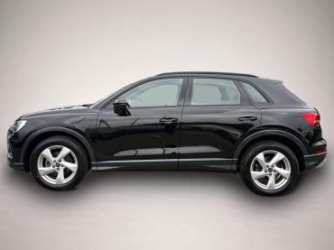 Fahrzeug ansehen: Audi Q3 35 TFSI S-Tronic advanced Audi Q3 35 TFSI S-Tronic advanced