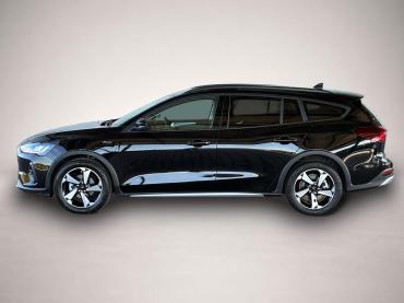 Fahrzeug ansehen: Ford Focus Turnier Active X 1.0 7AT / Winterpaket / Ford Focus Turnier Active X 1.0 7AT / Winterpaket /