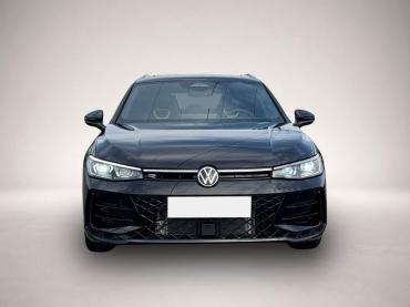Volkswagen Passat Variant R-Line TDI DSG 4Motion|AHK|PANO|A