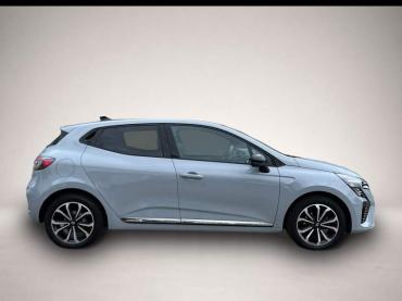 Fahrzeug ansehen: Renault Clio TCe 90 X-Tronic Autom. Techno Winterpaket * G Renault Clio TCe 90 X-Tronic Autom. Techno Winterpaket * G