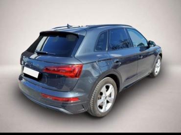 Fahrzeug ansehen: Audi Q5 35 TDI S-Tronic S-Line * schwarzpaket * 19Z * AHK Audi Q5 35 TDI S-Tronic S-Line * schwarzpaket * 19Z * AHK