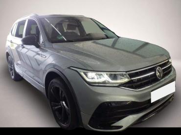 Fahrzeug ansehen: Volkswagen Tiguan Allspace 2.0 TDI DSG 4Mo. R-Line PANO AHK Volkswagen Tiguan Allspace 2.0 TDI DSG 4Mo. R-Line PANO AHK