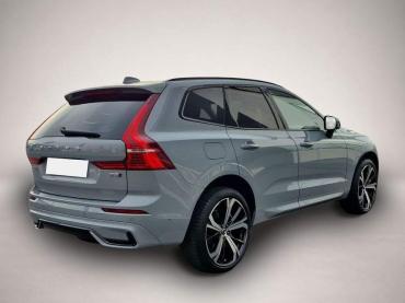 Fahrzeug ansehen: Volvo XC60 B5 B AWD Ultra Dark Business-Plus * Luft-FW Volvo XC60 B5 B AWD Ultra Dark Business-Plus * Luft-FW