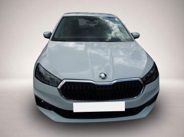 Fahrzeug ansehen: Skoda Fabia 1.0 TSI Classic/LED/Sitzheizung/Kamera/MFL Skoda Fabia 1.0 TSI Classic/LED/Sitzheizung/Kamera/MFL