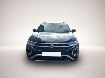 Fahrzeug ansehen: Volkswagen T-Roc 2.0 TDI DSG 4Mo. Style Black Style IQ.LIGH Volkswagen T-Roc 2.0 TDI DSG 4Mo. Style Black Style IQ.LIGH