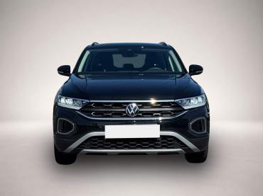 Fahrzeug ansehen: Volkswagen T-Roc Life TSI DSG|ACC|KAMERA|WINTERPAKET|APP-C. Volkswagen T-Roc Life TSI DSG|ACC|KAMERA|WINTERPAKET|APP-C.