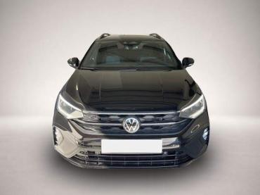 Fahrzeug ansehen: Volkswagen Taigo R-Line 150PS DSG AHK * Matrix * ACC * IQ.Drive * Black * . Volkswagen Taigo R-Line 150PS DSG AHK * Matrix * ACC * IQ.Drive * Black * .