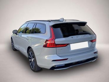 Fahrzeug ansehen: Volvo V60 Plus Dark Recharge Plug-In Hybrid AWD LED Volvo V60 Plus Dark Recharge Plug-In Hybrid AWD LED