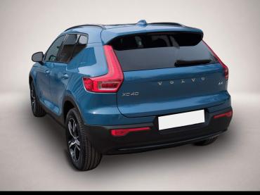 Fahrzeug ansehen: Volvo XC40 B4 (Benzin) Plus Dark 2WD Automatik Bluetoo Volvo XC40 B4 (Benzin) Plus Dark 2WD Automatik Bluetoo