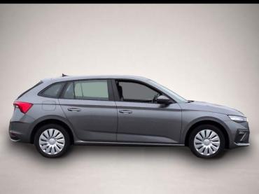 Skoda Scala Essence TSI * DSG LED SHZ Tempo digCockp PDC