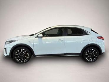Fahrzeug ansehen: Kia XCeed XCee'd Vision NAV KAMERA SHZ LHZ KLIMAAUT LED AP Kia XCeed XCee'd Vision NAV KAMERA SHZ LHZ KLIMAAUT LED AP