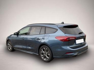 Fahrzeug ansehen: Ford Focus ST-Line Bluetooth Navi LED Klima el. Fenst Ford Focus ST-Line Bluetooth Navi LED Klima el. Fenst