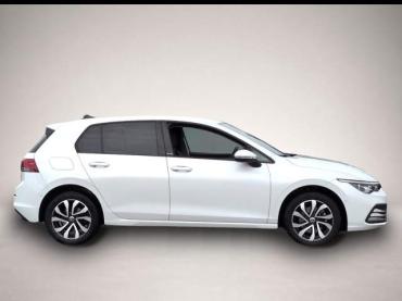 Volkswagen Golf VIII ACTIVE 1.5TSI * StndHzg HeadUp ACC 4xSHZ