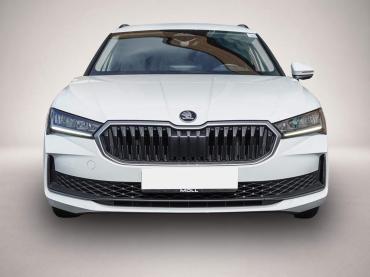 Fahrzeug ansehen: Skoda Superb Combi 2.0 TDI DSG Essence Skoda Superb Combi 2.0 TDI DSG Essence