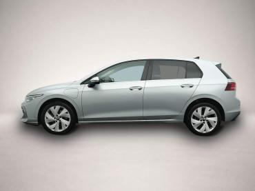 Fahrzeug ansehen: Volkswagen Golf 8 1.5 TSI eHybrid DSG 5-J-GAR NAVI AHK LED Volkswagen Golf 8 1.5 TSI eHybrid DSG 5-J-GAR NAVI AHK LED