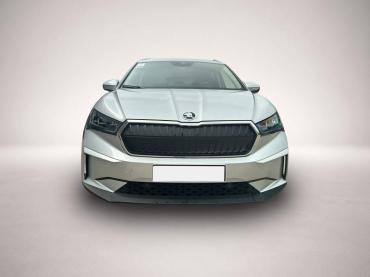 Fahrzeug ansehen: Skoda Enyaq 85x Loft KAMERA LED AHK ACC NAVI SHZ Skoda Enyaq 85x Loft KAMERA LED AHK ACC NAVI SHZ