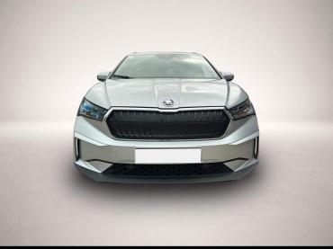 Fahrzeug ansehen: Skoda Enyaq 80 Loft AHK KAMERA ACC LED NAVI Skoda Enyaq 80 Loft AHK KAMERA ACC LED NAVI