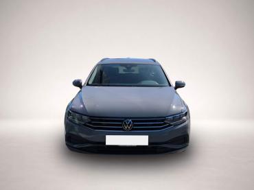 Volkswagen Passat Variant 1.5 TSI DSG LED NAVI AHK ACC PDC