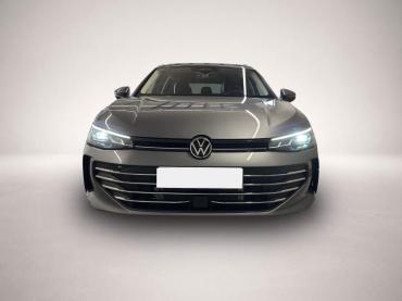 Volkswagen Passat Variant 1.5 eTSI DSG Business AHK 360 HU
