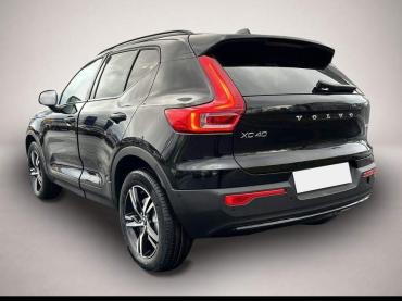 Fahrzeug ansehen: Volvo XC40 B3 B DKG Plus Dark 120 kW * 5-türig Volvo XC40 B3 B DKG Plus Dark 120 kW * 5-türig