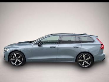 Fahrzeug ansehen: Volvo V60 T8 Plus Dark LED * AHK * 4xSHZ Volvo V60 T8 Plus Dark LED * AHK * 4xSHZ