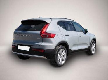 Fahrzeug ansehen: Volvo XC40 B3 Core Fahrerassistenz Winter-Paket Navi D Volvo XC40 B3 Core Fahrerassistenz Winter-Paket Navi D