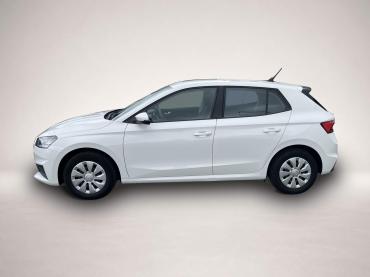 Fahrzeug ansehen: Skoda Fabia 1.0 Active 84¤ m.20% Anz. LED PDC DAB Klim Skoda Fabia 1.0 Active 84¤ m.20% Anz. LED PDC DAB Klim