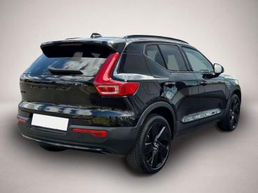 Fahrzeug ansehen: Volvo XC40 B3 B DKG Plus Black Edition Volvo XC40 B3 B DKG Plus Black Edition