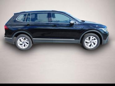 Fahrzeug ansehen: Volkswagen Tiguan Allspace 1.5 TSI Life 7 Sitze Navi DSG... Volkswagen Tiguan Allspace 1.5 TSI Life 7 Sitze Navi DSG...