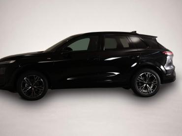 Fahrzeug ansehen: Audi Q3 Audi S line 1.5 TFSI 110 kW (150 PS) 7-Gang t Audi Q3 Audi S line 1.5 TFSI 110 kW (150 PS) 7-Gang t