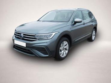 Fahrzeug ansehen: Volkswagen Tiguan Allspace 1.5 TSI Life 7 Sitze Navi DSG... Volkswagen Tiguan Allspace 1.5 TSI Life 7 Sitze Navi DSG...