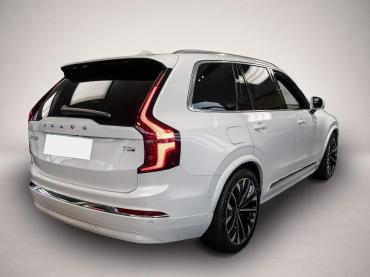 Volvo XC90 Ultra Bright Recharge Plug-In Hybrid AWD T8