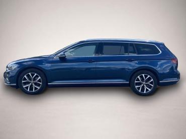 Volkswagen Passat Variant 2.0 TDI DSG 4-MOTION R-LINE Elega