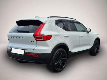 Fahrzeug ansehen: Volvo XC40 B3 B DKG Plus Black Edition Volvo XC40 B3 B DKG Plus Black Edition