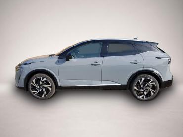 Fahrzeug ansehen: Nissan Qashqai TEKNA * Premium 1.3 DIG-T MHEV 116kw Xtronic TEK. Nissan Qashqai TEKNA * Premium 1.3 DIG-T MHEV 116kw Xtronic TEK.