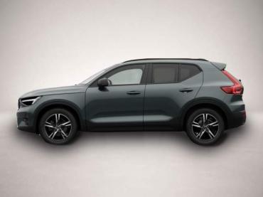 Volvo XC40 B3 Benzin Plus Dark Standh. Licht-Paket Nav