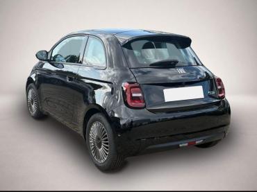 Fahrzeug ansehen: Fiat 500e 42kWh Fiat 500e 42kWh