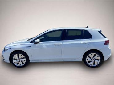 Fahrzeug ansehen: Volkswagen Golf 1.5 TSI DSG Style APP-CONNECT * ACTIVE-INFO * L Volkswagen Golf 1.5 TSI DSG Style APP-CONNECT * ACTIVE-INFO * L