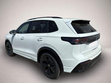 Fahrzeug ansehen: Volkswagen Tiguan 2.0 TDI DSG R-Line ABT Head Up Black 360 Volkswagen Tiguan 2.0 TDI DSG R-Line ABT Head Up Black 360