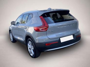 Volvo XC40 Core 2WD Bluetooth Navi LED Klima