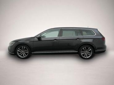 Fahrzeug ansehen: Volkswagen Passat Variant 2.0 TSI DSG 4Mo. Elegance KAMERA Volkswagen Passat Variant 2.0 TSI DSG 4Mo. Elegance KAMERA