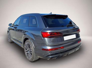 Fahrzeug ansehen: Audi Q7 3.0 TDI 8-Gang-Tiptronic quattro Audi Q7 3.0 TDI 8-Gang-Tiptronic quattro
