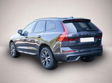 Fahrzeug ansehen: Volvo XC60 Ultra Dark AWD HUD AD Digitales Cockpit Mem Volvo XC60 Ultra Dark AWD HUD AD Digitales Cockpit Mem
