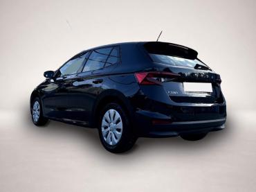 Fahrzeug ansehen: Skoda Fabia 1.0 MPI Active * LED Sitzh. DAB * PDC Klima Skoda Fabia 1.0 MPI Active * LED Sitzh. DAB * PDC Klima
