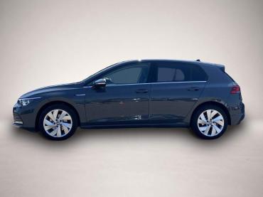 Fahrzeug ansehen: Volkswagen Golf 1.5 TSI DSG STYLE APP-CONNECT * ACTIVE-INFO * L Volkswagen Golf 1.5 TSI DSG STYLE APP-CONNECT * ACTIVE-INFO * L