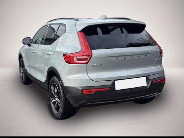 Volvo XC40 B4 (Benzin) Plus Dark 2WD Automatik Bluetoo